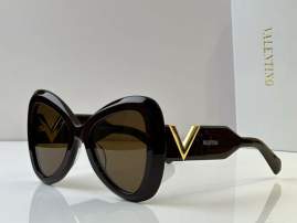Picture of Valentino Sunglasses _SKUfw67175937fw